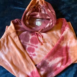 oversized tie-dye hoodie